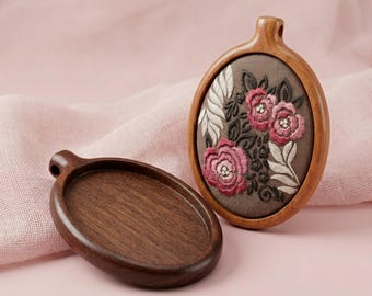 Large Bezel pendant oval cameo - Natural color hardwood - Several wood options
