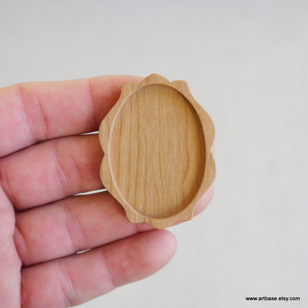 Wooden Bezel - Brooch Blank - Pendant Tray - Handmade by Artbase - Maple Wood - Oval - 32x45 mm - (D3-Mp)