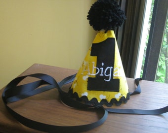 FIRST BIRTHDAY HAT -- Busy Bumble Bee