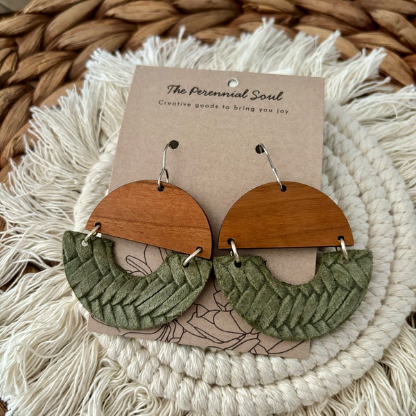 Green Genuine Braided Leather U Shape + Wood Earrings / Lightweight Earrings / Funky Earrings / Statement Earrings/ Sensitive Ears