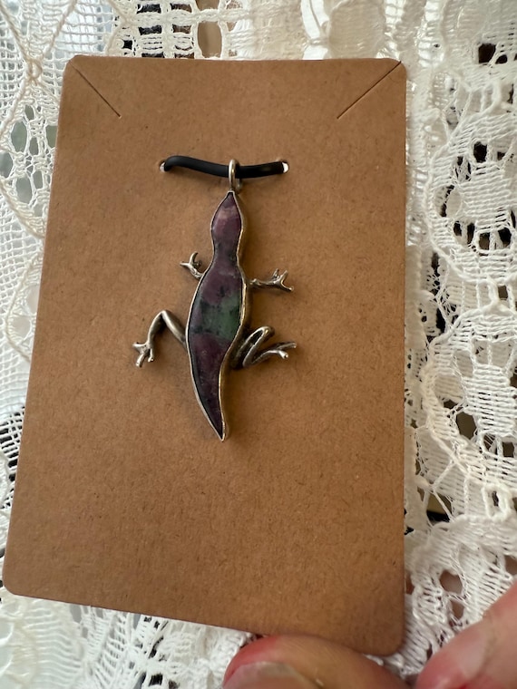 Ruby in ziostite gecko sterling pendant - image 1