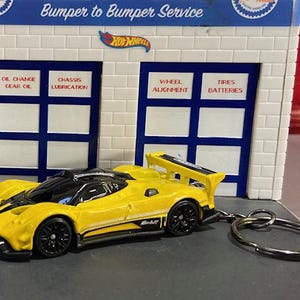 Pagani Zonda R Keychain Diecast Hot Wheels Matchbox 1/64