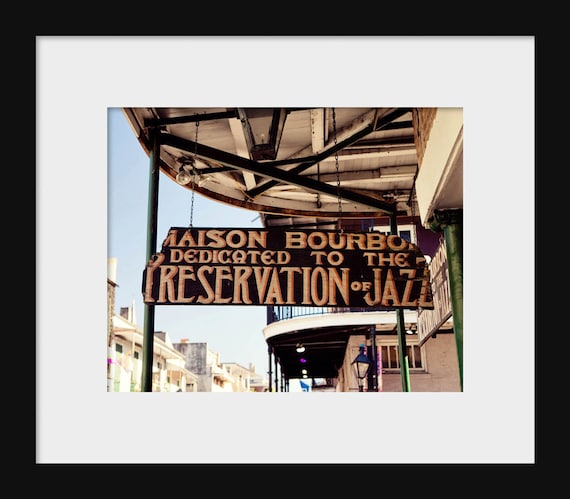 Maison de Bourbon fun label coat