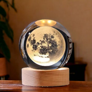 3D-Kristallkugel-Nachtlicht, Kristallkugel-Lampe, Kristall-Nachtlicht, Galaxie-Lampe, Planetenlampe, Mondlicht, Nachttischlampe, Astronomie-Geschenk Moon