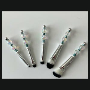 Great Gift Idea for Teen - Elegant Beaded Makeup Brushes