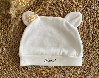 Bonnet bébé personnalisé // Première tenue de Bébé // Cadeau de Naissance