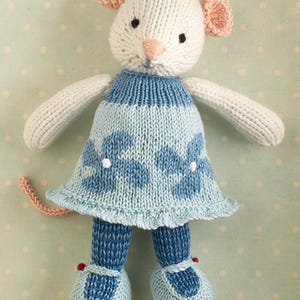 Knitting pattern: Mouse with a flowered and frilled dress (9 inches tall), instant digital download PDF