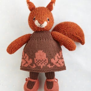 Knitting pattern: Squirrel in a dress (9 inches tall), instant digital download PDF