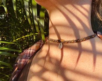 Boho Chocker, single shell ornament