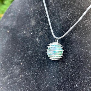 Spiral Cage Green Gemstone Necklace | Minimalist Jewelry