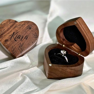 Custom Wooden Engagement Ring Box,Personalized Engraved Wedding Walnut Ring Box, Heart Ring Bearer,Ceremony,Anniversary,Proposal Ring Holder