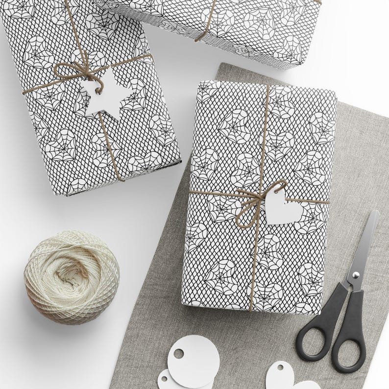 Spiderweb Wrapping Paper, Cute Spiderweb Heart Halloween Wrapping Paper, Halloween Goth Gift Wrap, Black and White Halloween Wrapping Paper bild 1