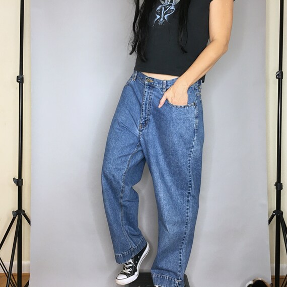 Vintage 90s Eddie Bauer medium wash skater jeans 1