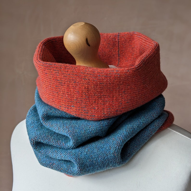 Reversible merino wool snood orange and blue image 1