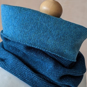 Reversible merino wool snood two tone blue image 6