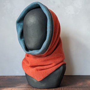 Reversible merino wool snood orange and blue image 3