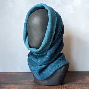 Reversible merino wool snood two tone blue image 3