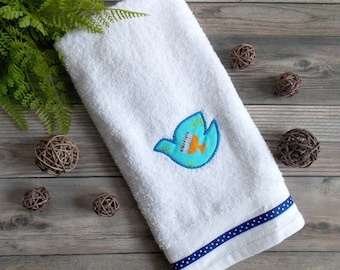 Hanukkah Peace Dove Applique Hand Towel - Chanukah Decoration - Jewish Holiday Decor - Hanukkah Bath Decoration - Chanukah Bath Hand Towel