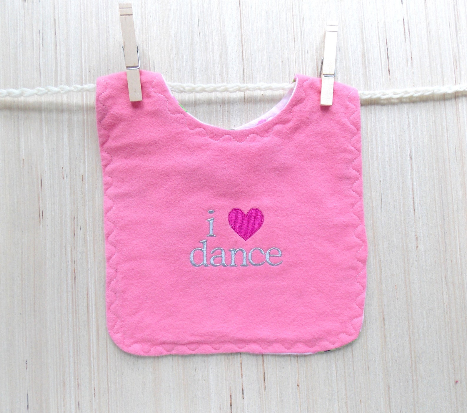 i love dance baby bib - ballet baby bib - dance baby bib - ballet dancer baby gift - ballerina baby bib - dance teacher baby gif