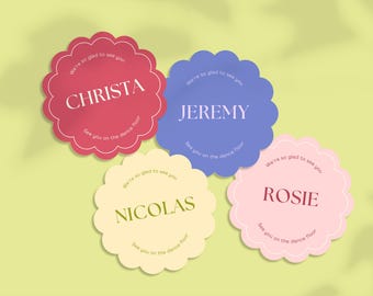 Scallop Place Card Template: Circle Flower Wedding Name Cards (Editable Canva Design)