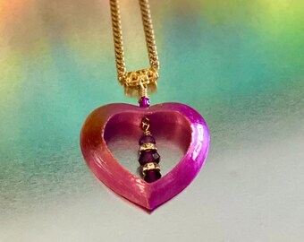 Iridescent fuchsia heart pendant with purple faceted glass beads/valentine's day gift/statement necklace/gifts for her/ 3d printed