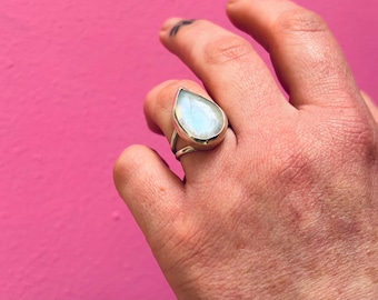 Rainbow Moonstone & Sterling Silver Ring 7