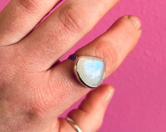 Rainbow Moonstone & Sterling Silver Ring 10.5