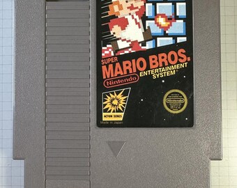 Super Mario Bros. Nintendo NES  5 screw - Cleaned, Tested, Working.