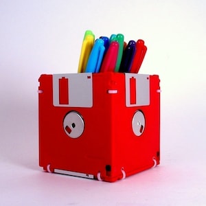 Floppy Disk Pen and Pencil Holder RED image 1