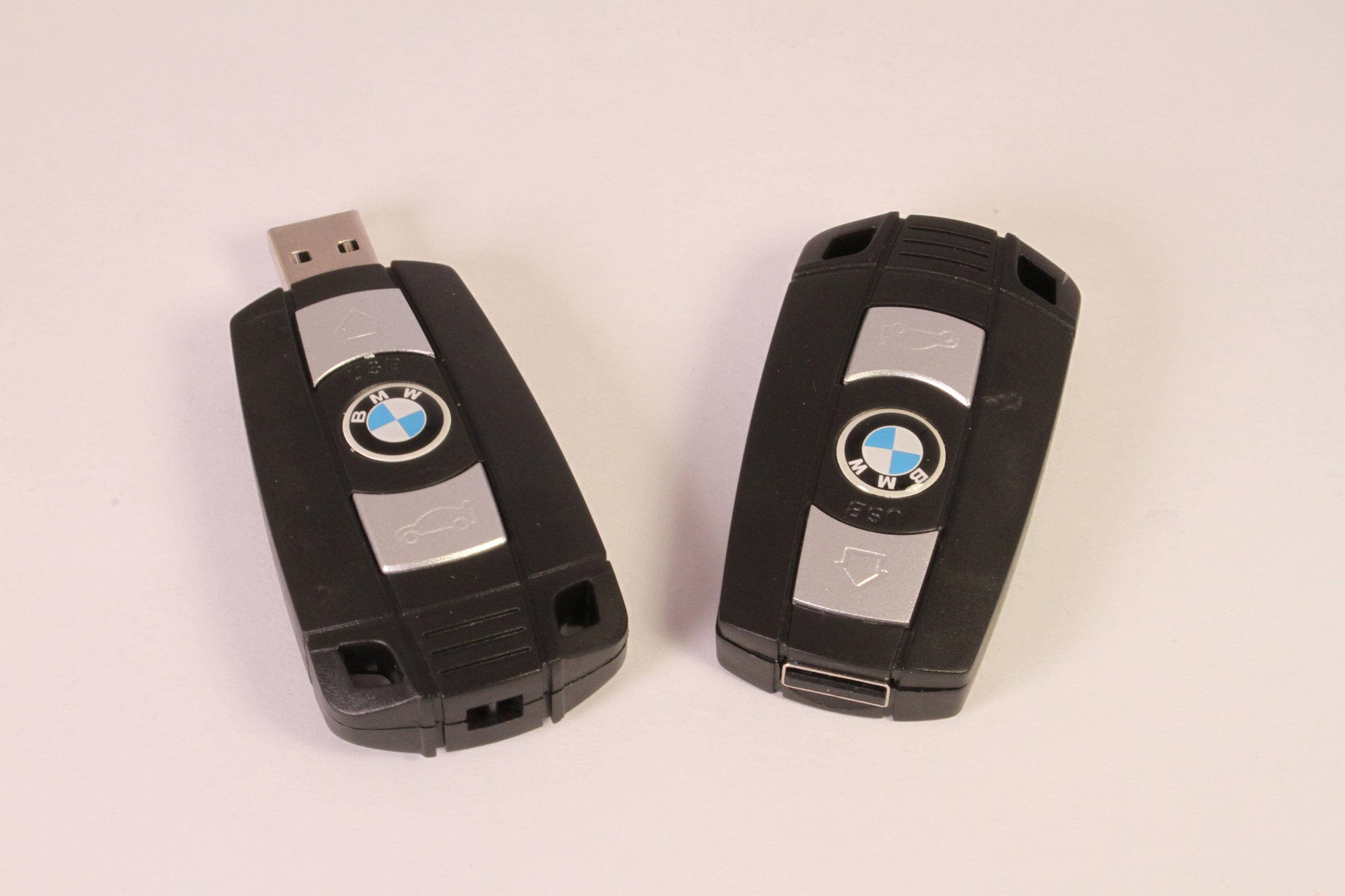 16 GB BMW Shape USB Drive: : Computers & Accessories