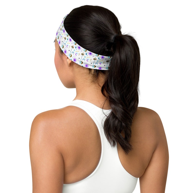 Rimani fresco ed elegante con le fasce sportive elastiche personalizzate: accessori personalizzati per donne e uomini perfetti per yoga, corsa e altro ancora immagine 4