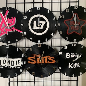 Weibliche Punk/Grunge/Aufstand Grrrl Schallplatte Wanduhr