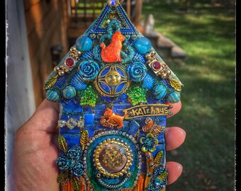 The Fantastic Bead Mosaics Cat Lady House Series Frau Katz House by Bluemoose Art