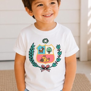 Peru Crest Shirt, Peruvian Pride Tee, Vintage Peru Graphic Shirt, Latina Heritage Gift, Peru Souvenir Sweatshirt, Peruvian Gifts, Peru Shirt