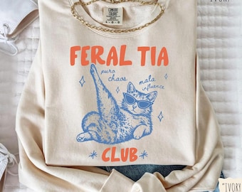 Cool Tia Club Shirt, Funny Tia Shirt, Gift for Tias, Mexican Aunt Tee, Cute Tia Sweatshirt, Funny Latina Aunt Tee, Tia Auntie Gifts