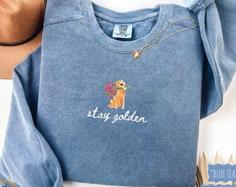 Stay Golden Sweatshirt Comfort Colors, Funny Golden Retriever Tshirt, Dog Lover Gift, Retro Vintage Golden Dog Sweater Minimal Dog Mom Shirt