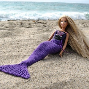 Pattern, Knit Mermaid Tail for Dolls image 1