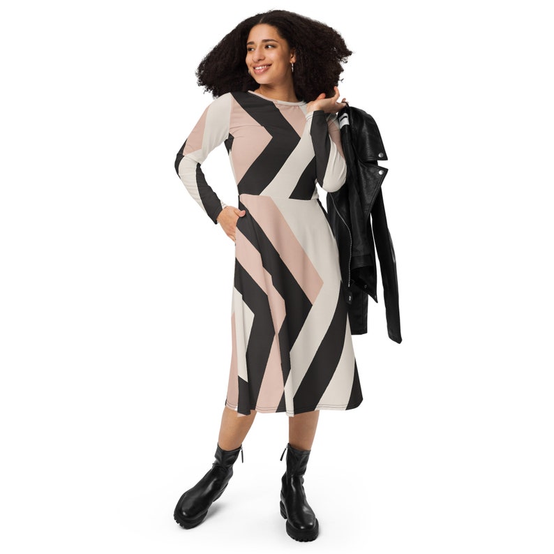 Eve™ Geometric Midi Dress main image 0
