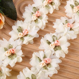 3D Flower Applique Patch: White Floral Embellishments (10pcs)
