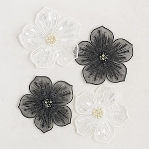 Apliques de encaje floral - Parches de flores bordadas en blanco y negro (5-10 piezas, 16 x 16 cm)