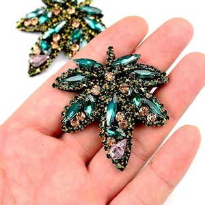2 toppe decorative con perline da 4,8 x 5,5 cm, applicazioni dorate da cucire, ricami personalizzati con strass, toppe decorative per abbigliamento