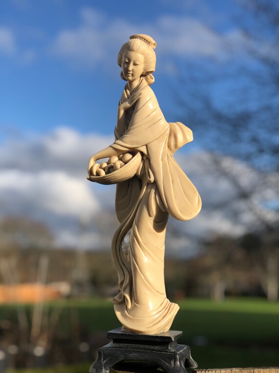 Vintage A. Santini Sculpture Mid Century Geisha Alabaster Resin