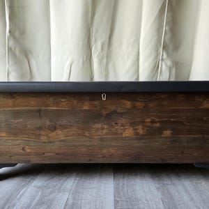 SOLD!!!Vintage Rustic Lane Cedar Chest