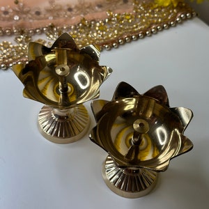 Pure Brass Diya, Oil Lamp for Home Temple Festival Gifts Puja Articles Home Decor Durga Pooja Diwali Puja Indian Brass Decor ( Set of 2) B6