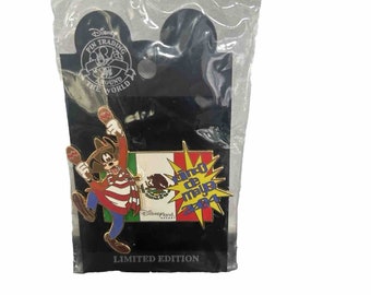 Disney Cinco De Mayo 2004 May 5th Goofy Mexican Flag LE Pin