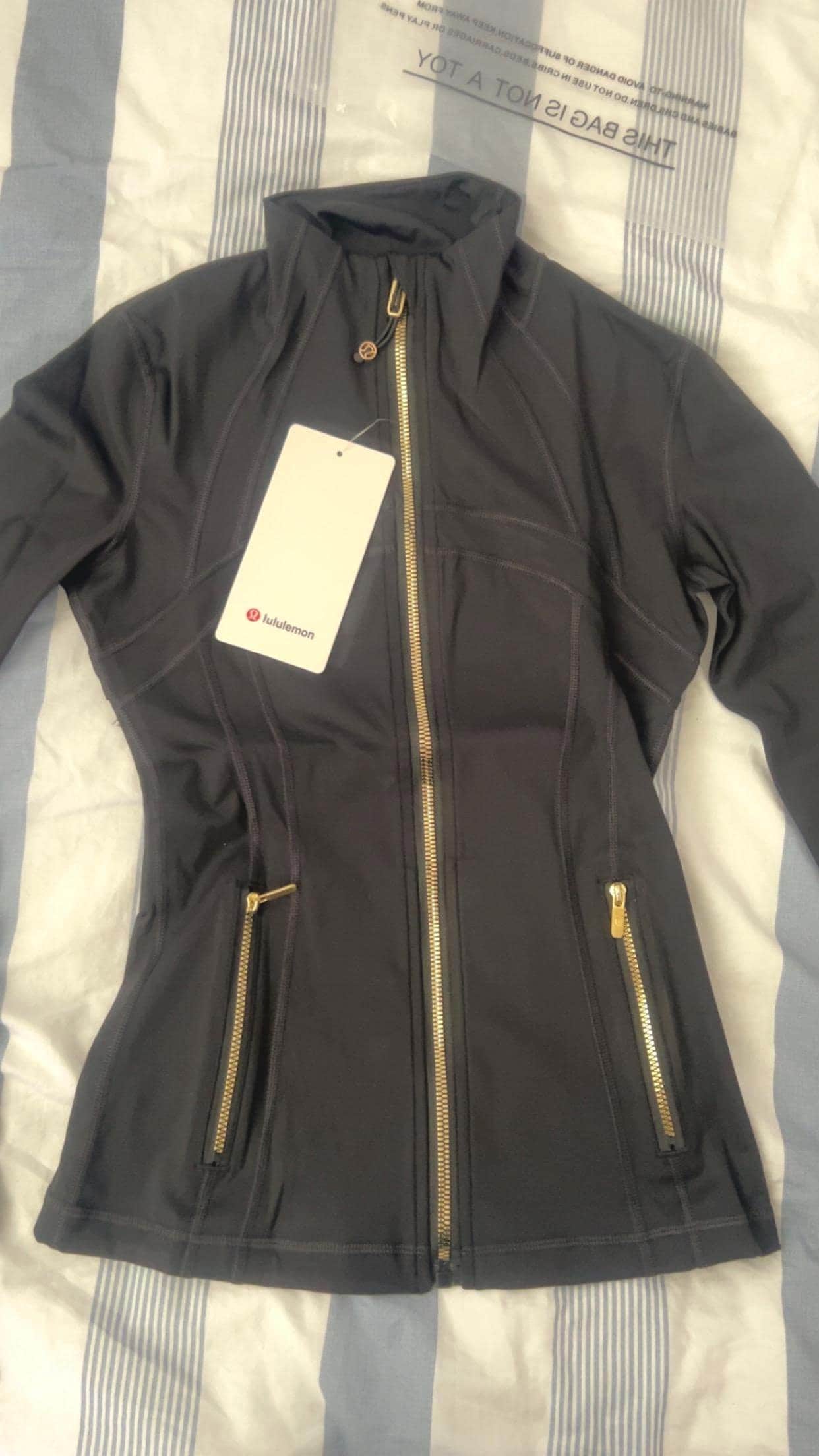LULULEMON ブラック サイクルジャケット フルジップ Dupes lululemon