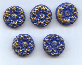 Componente de arcilla polimérica azul oscuro y dorado de 3/4" x 3/4" A 31