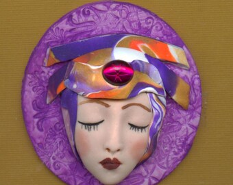 Medallón facial de arcilla polimérica: cabeza de muñeca de arte 3D, morado y dorado AA 20