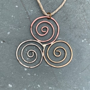 Triskelion Ornament, Tri-Color Triple Spiral image 2