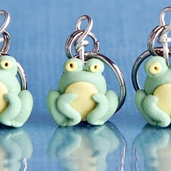 Frog stitch markers Miniature Polymer Clay Amphibian Charms Knit Crochet Accessories army of 4